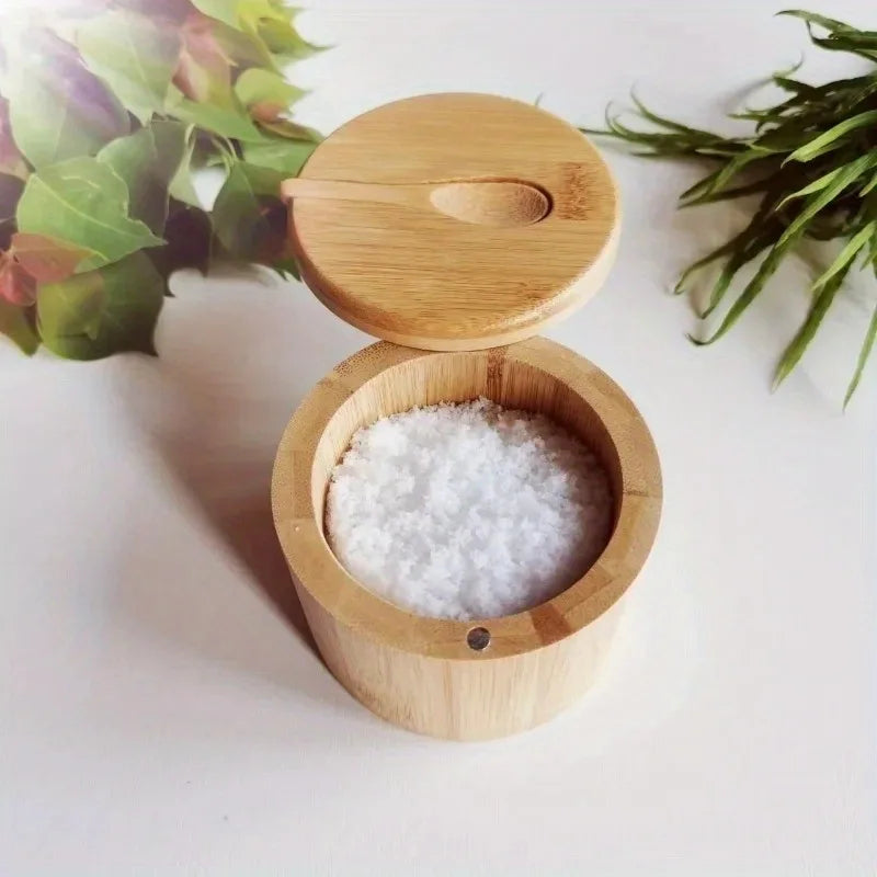Pot à épices et sel en bambou avec cuillère intégrée
